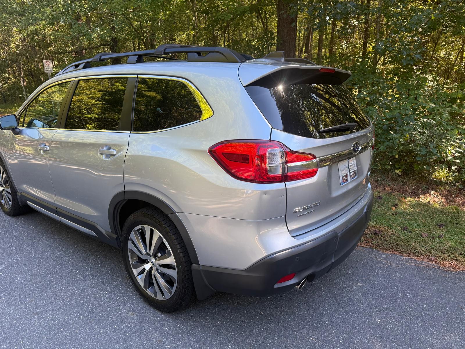 Used 2022 Subaru Ascent Limited AWD/4WD image 5