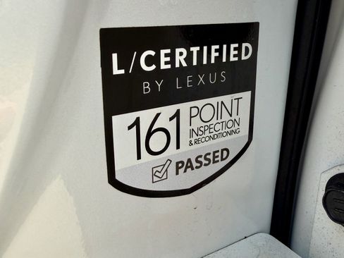 Used 2023 Lexus LS 500h AWD w/ Luxury Package image 14