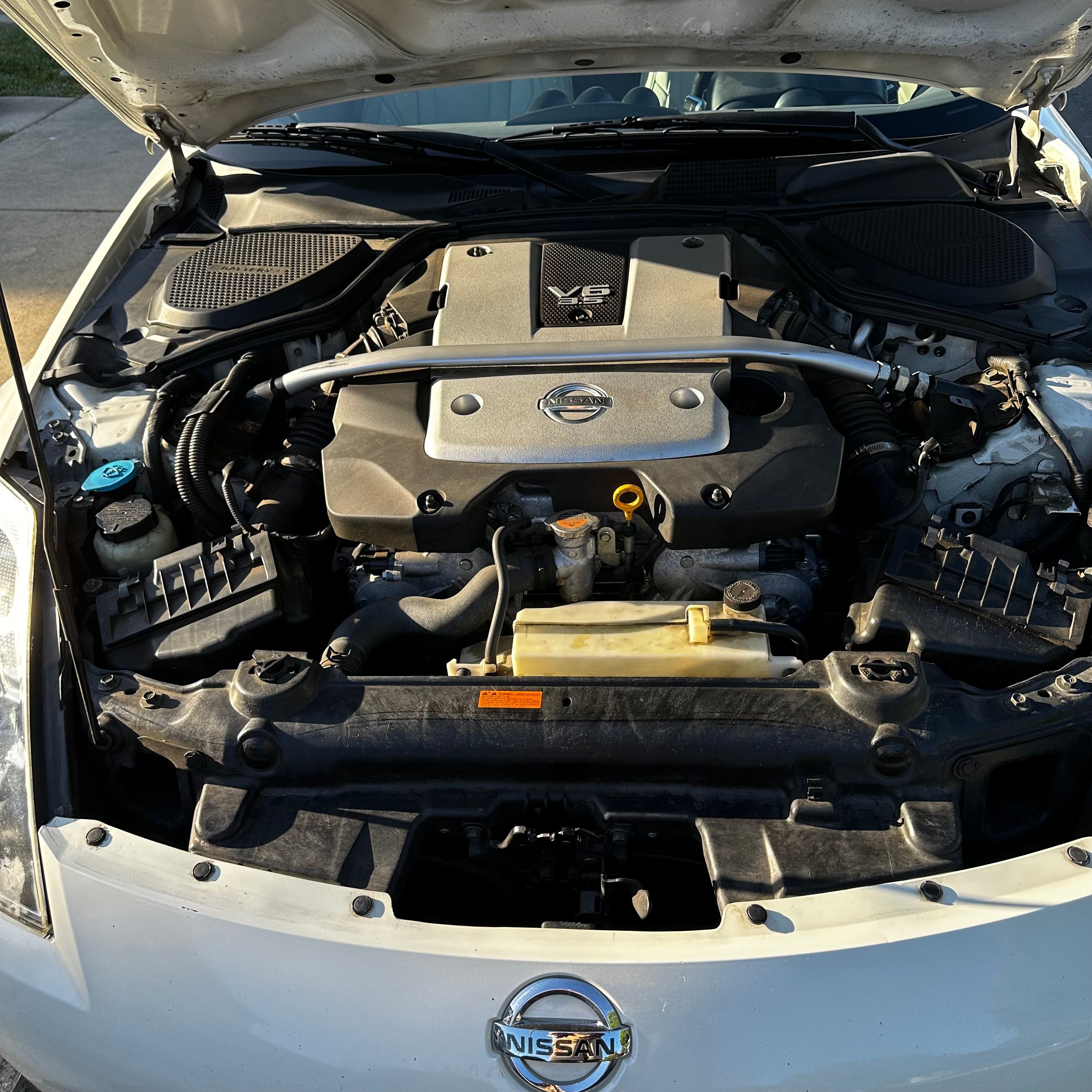 Used 2007 Nissan 350Z Touring RWD image 13