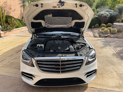 Used 2019 Mercedes-Benz S 450 Sedan image 17