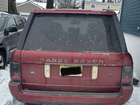 Used 2008 Land Rover Range Rover HSE image 2