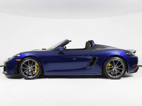 Used 2020 Porsche 718 Boxster Spyder image 2
