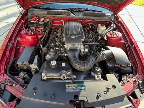 Used 2005 Ford Mustang GT image 8