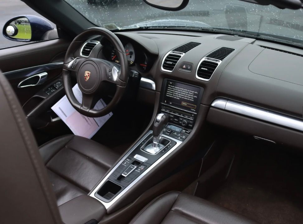 Used 2013 Porsche Boxster S RWD image 2