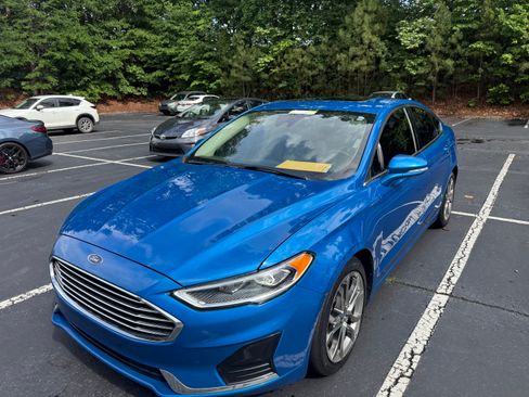 Used 2020 Ford Fusion SEL FWD image 15