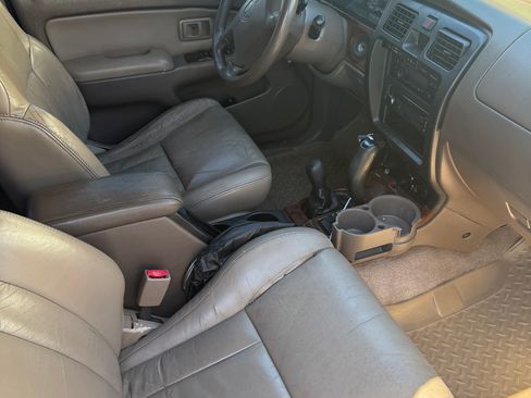 Used 1999 Toyota 4Runner Limited image 6