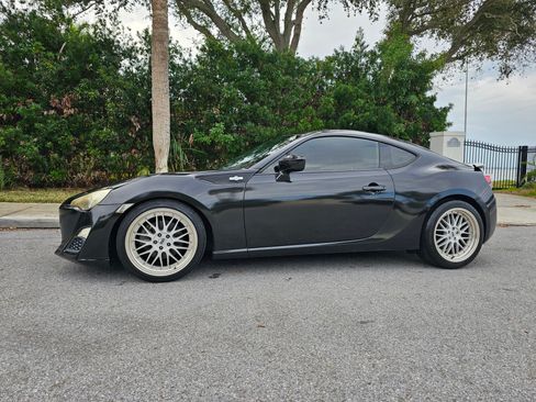 Used 2014 Scion FR-S Monogram Series image 5