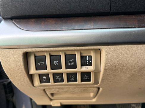 Used 2016 Subaru Outback 3.6R Limited image 10