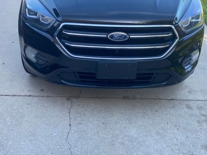 Used 2019 Ford Escape SE