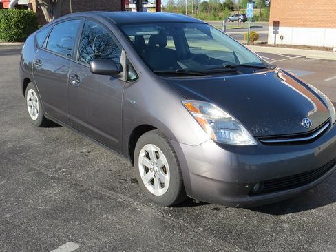 Used 2009 Toyota Prius Touring FWD image 15