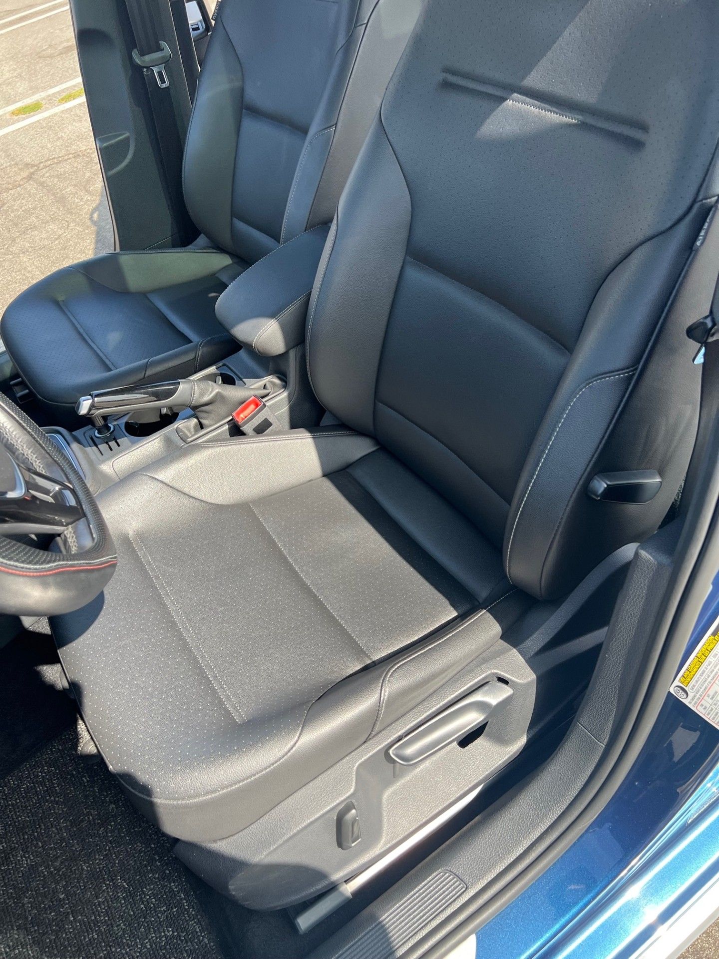 Used 2017 Volkswagen Golf Alltrack SE AWD/4WD image 25