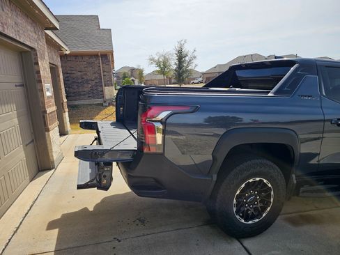 Used 2026 Chevrolet Silverado EV Trail Boss w/ Plus Package image 11