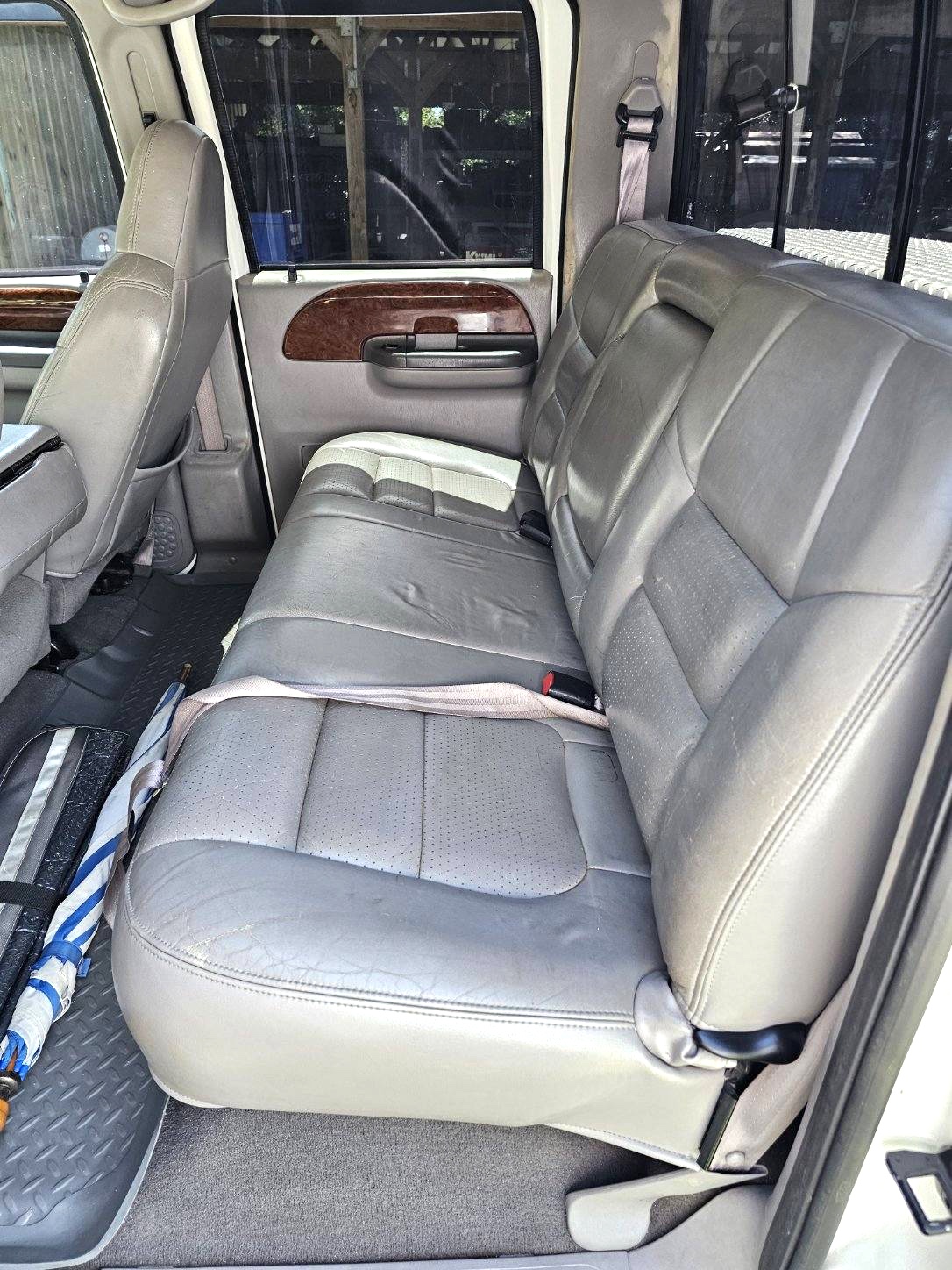 Used 2001 Ford F350 2WD Crew Cab DRW Super Duty image 16