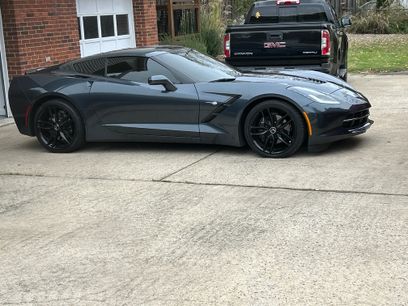 Used 2019 Chevrolet Corvette Stingray Coupe w/ 1LT