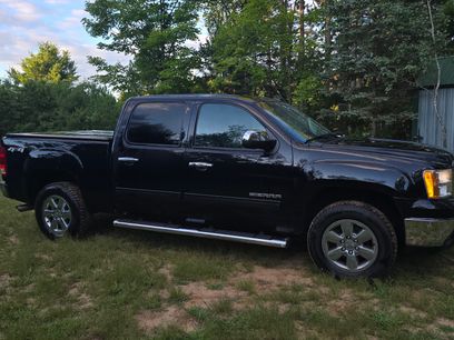 Used 2012 GMC Sierra 1500 SLT w/ Chrome Essentials Package