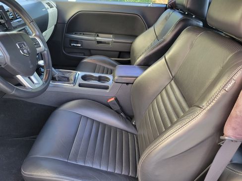 Used 2012 Dodge Challenger R/T Plus image 12