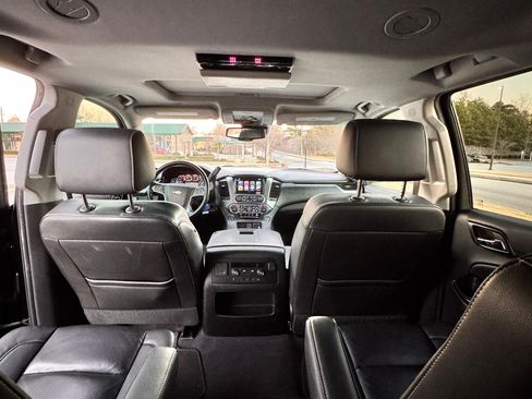 Used 2020 Chevrolet Tahoe LT image 11