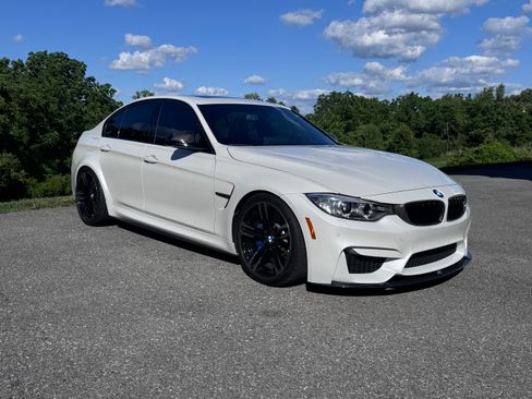 Used 2015 BMW M3 RWD image 1