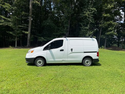 Used 2018 Chevrolet City Express LS FWD image 1
