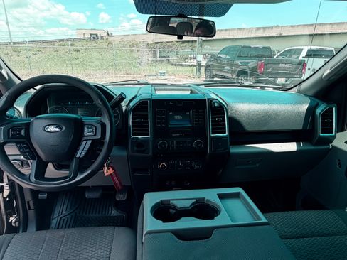 Used 2015 Ford F150 XLT RWD image 17