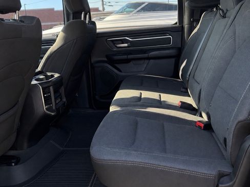 Used 2019 RAM 1500 Big Horn AWD/4WD image 13
