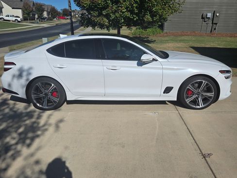 Used 2024 Genesis G70 3.3T Advanced w/ Sport Prestige Package image 2