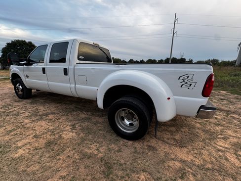 Used 2015 Ford F350 XL w/ Power Equipment Group image 8