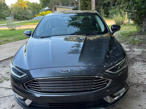 Used 2018 Ford Fusion Titanium image 6
