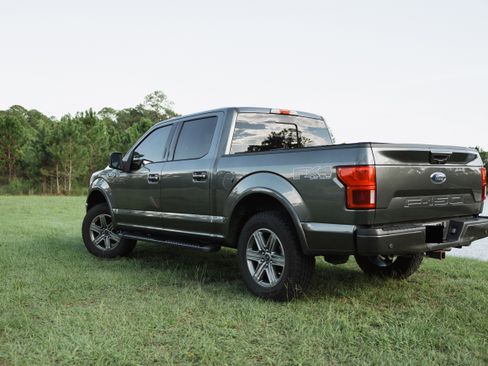 Used 2019 Ford F150 Lariat AWD/4WD image 6