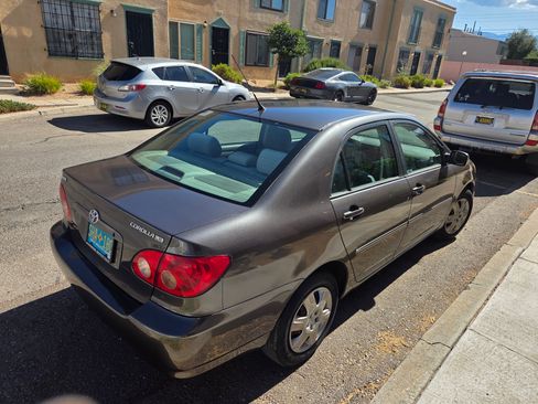 Used 2005 Toyota Corolla S FWD image 5