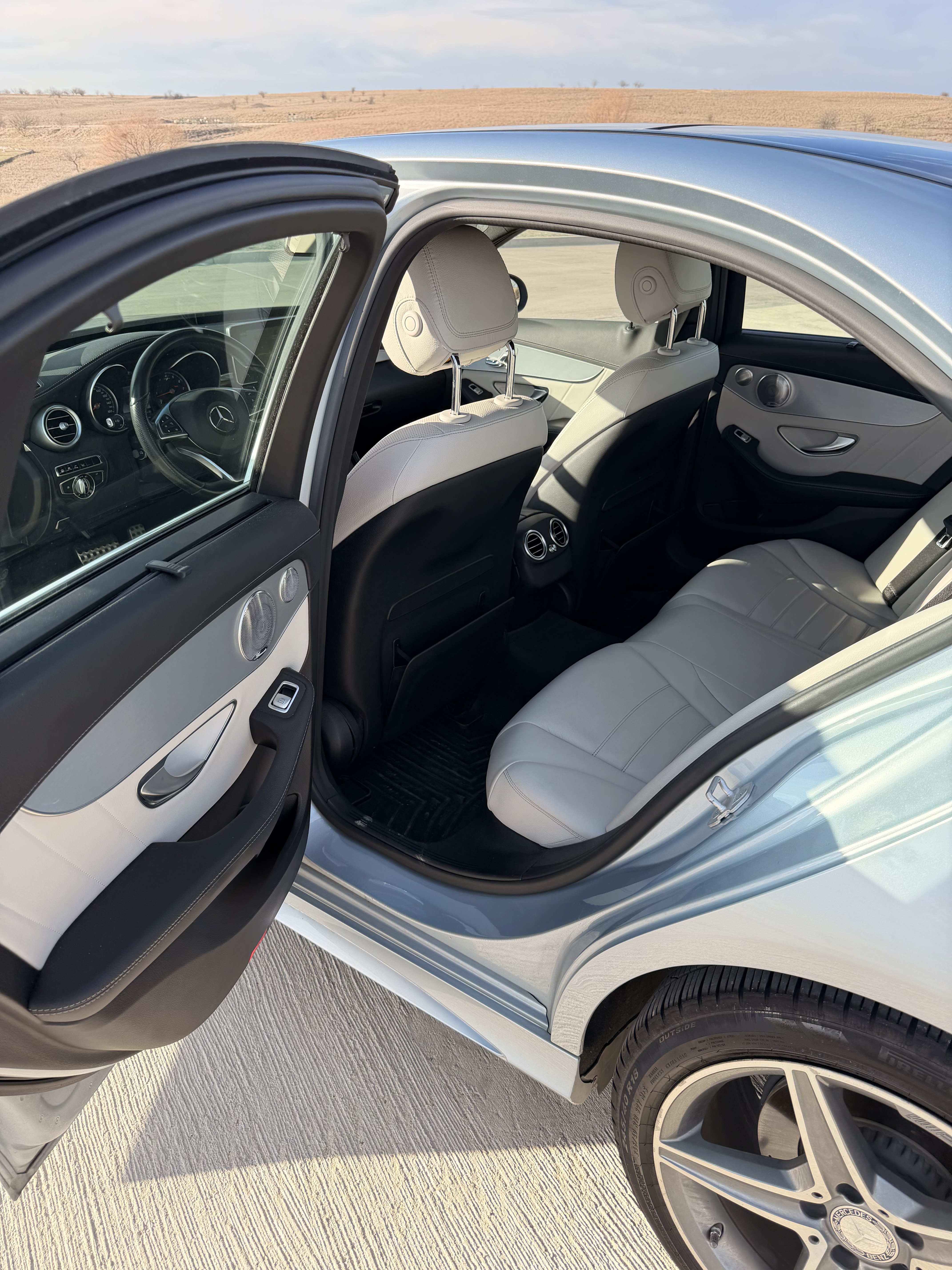 Used 2015 Mercedes-Benz C 400 4MATIC image 18