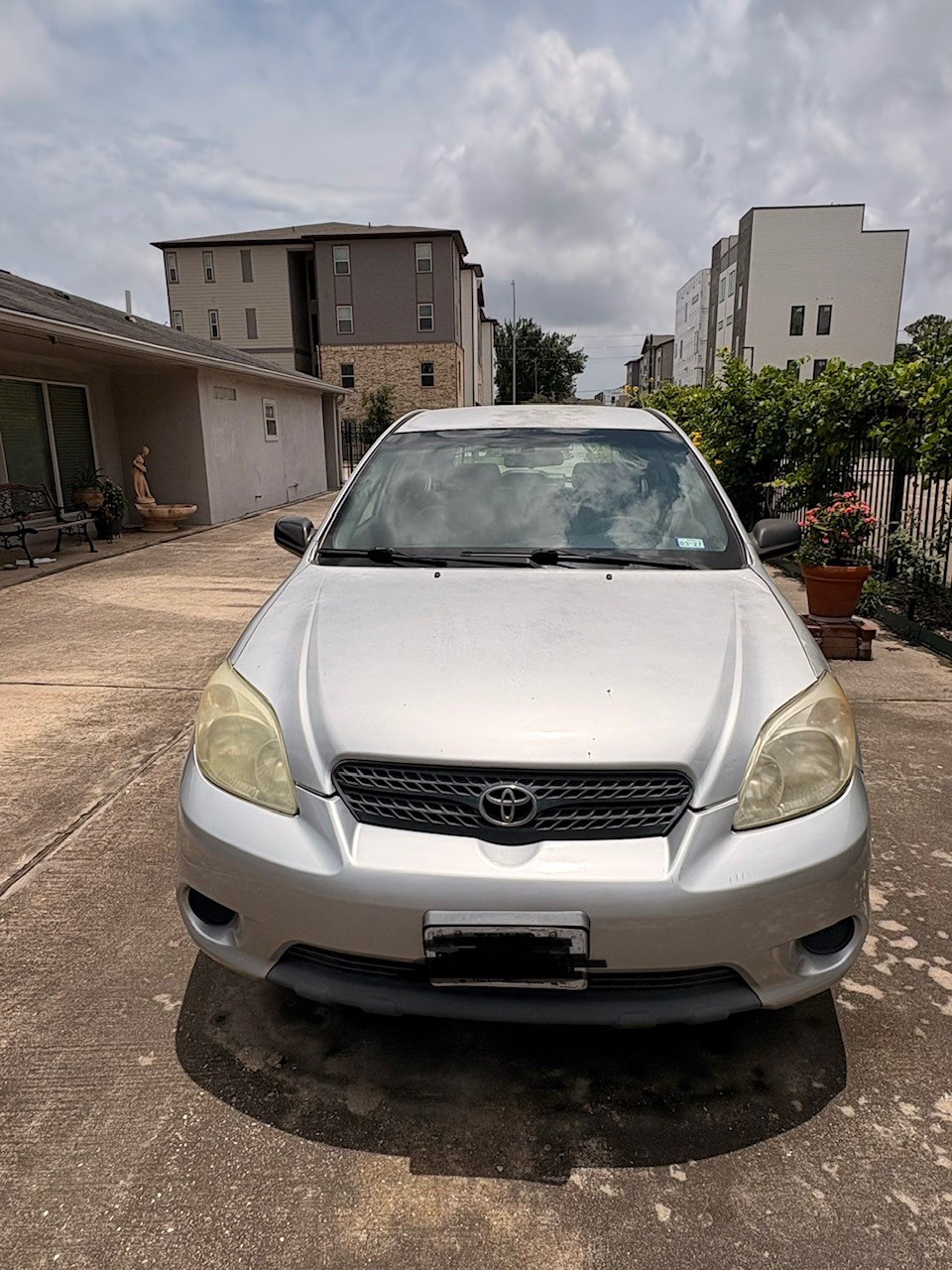 Used 2006 Toyota Matrix FWD image 1