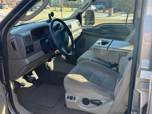 Used 2003 Ford F350 XL image 8