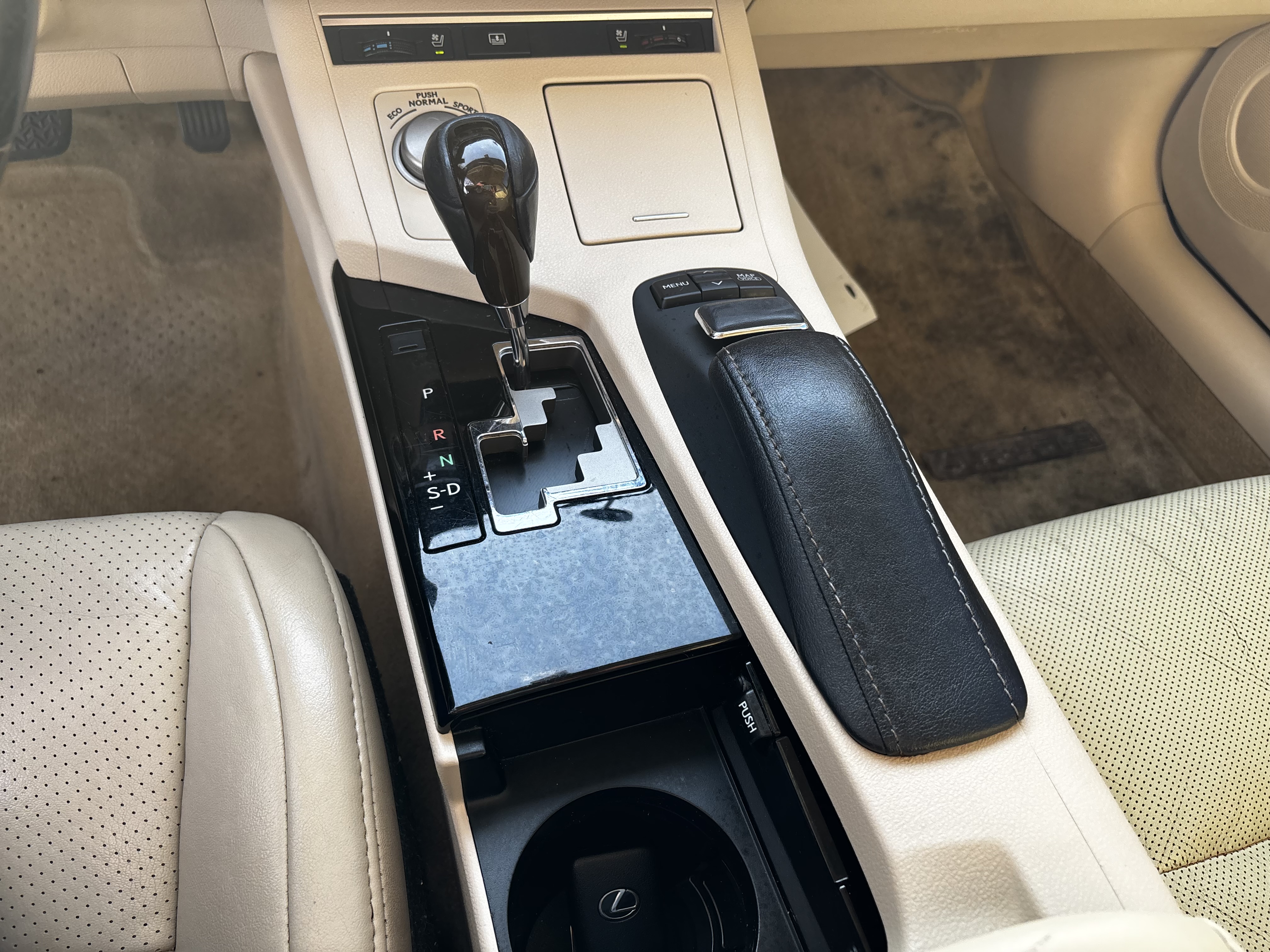 Used 2013 Lexus ES 350 w/ Luxury Pkg FWD image 19