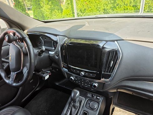 Used 2022 Chevrolet Traverse LT FWD image 10