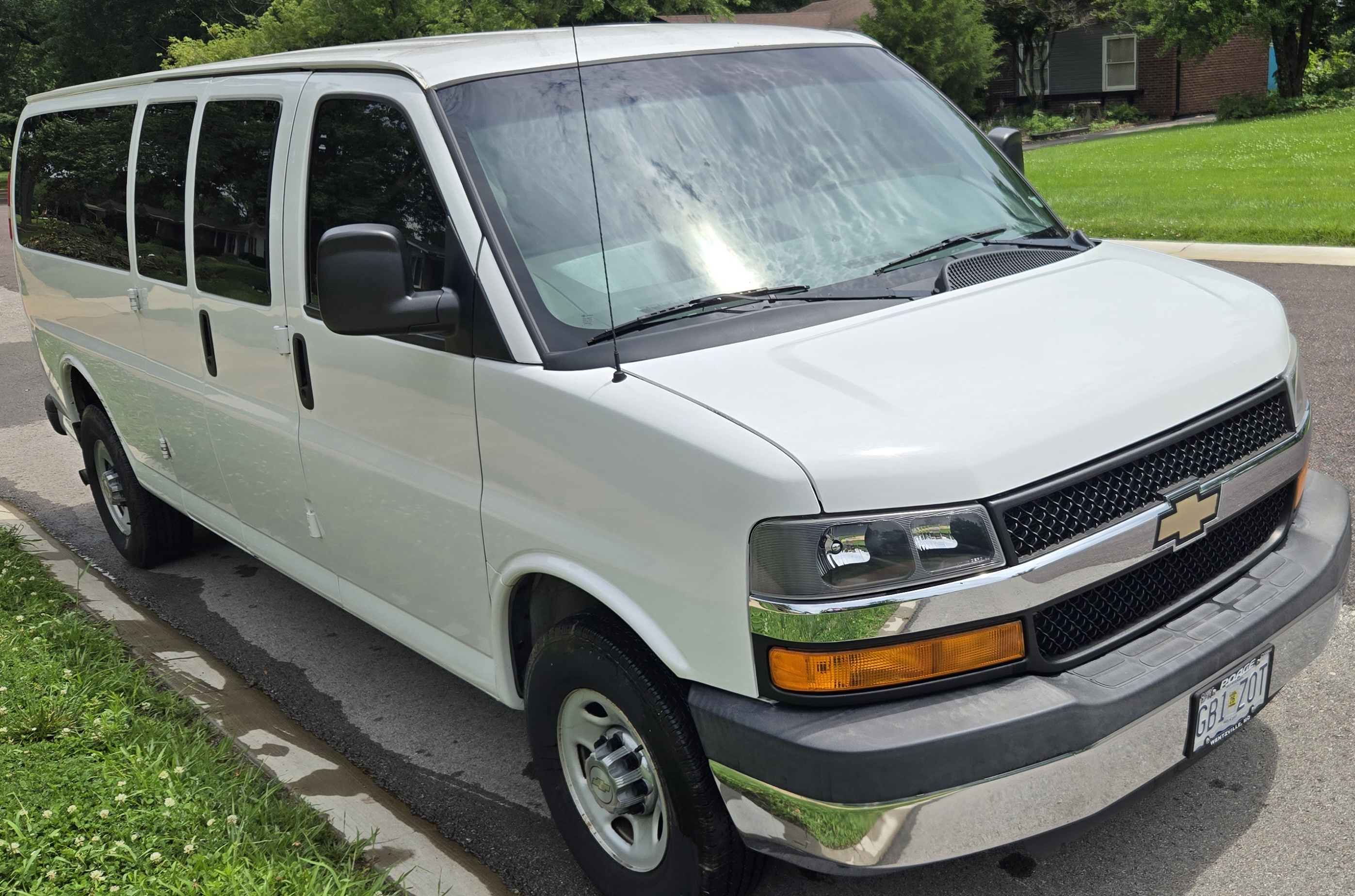 Used 2014 Chevrolet Express 3500 LT w/ LT Preferred Equipment Group RWD image 4