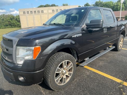 Used 2014 Ford F150 STX w/ Equipment Group 201A Mid AWD/4WD image 5