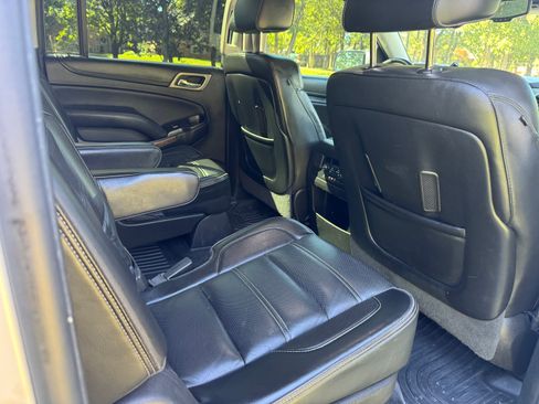 Used 2016 GMC Yukon XL Denali w/ Open Road Package image 24
