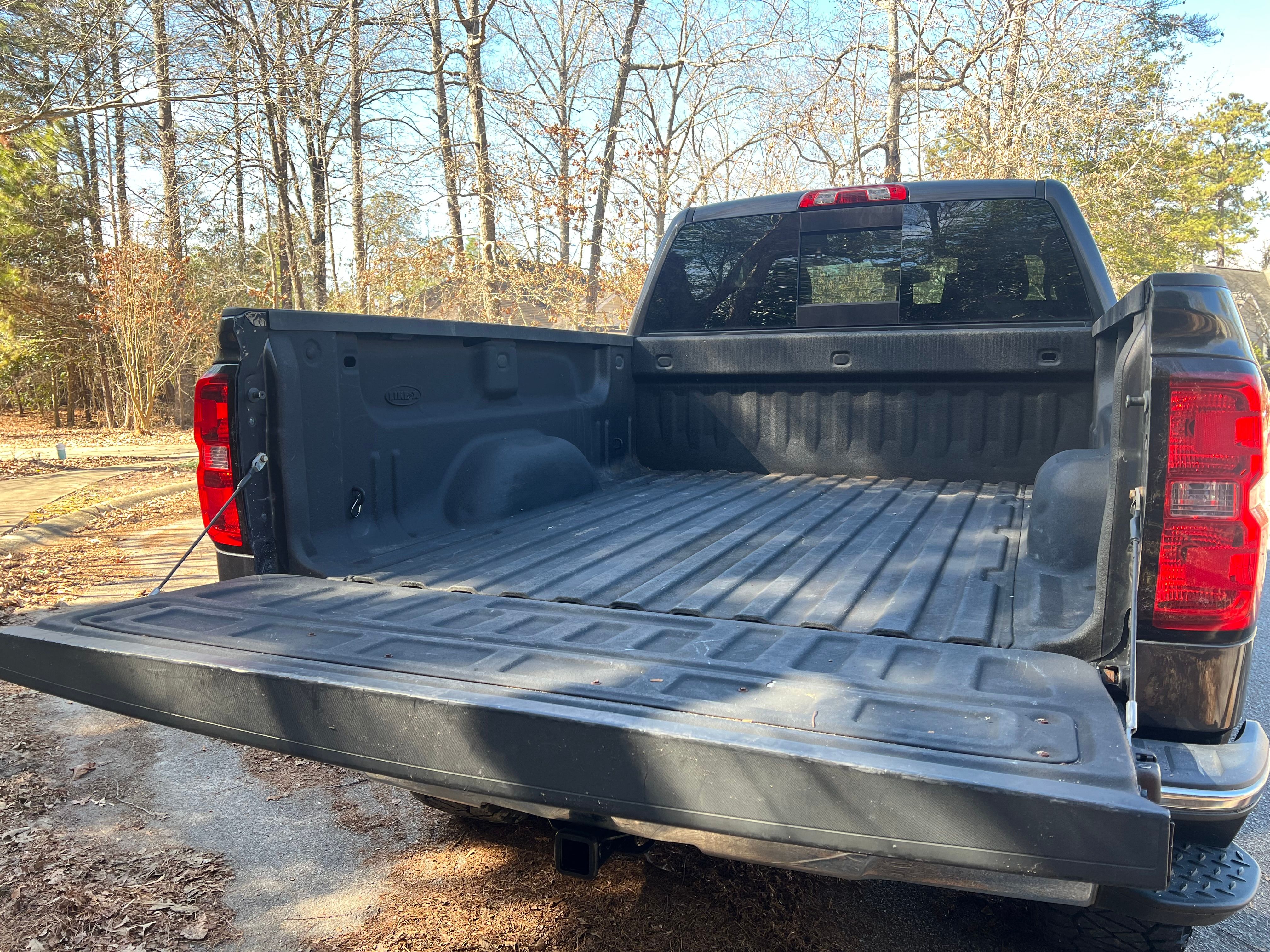 Used 2016 Chevrolet Silverado 1500 LT w/ All Star Edition AWD/4WD image 9