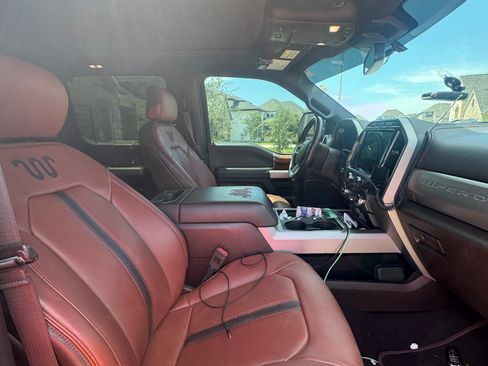 Used 2022 Ford F250 King Ranch w/ King Ranch Ultimate Package AWD/4WD image 14