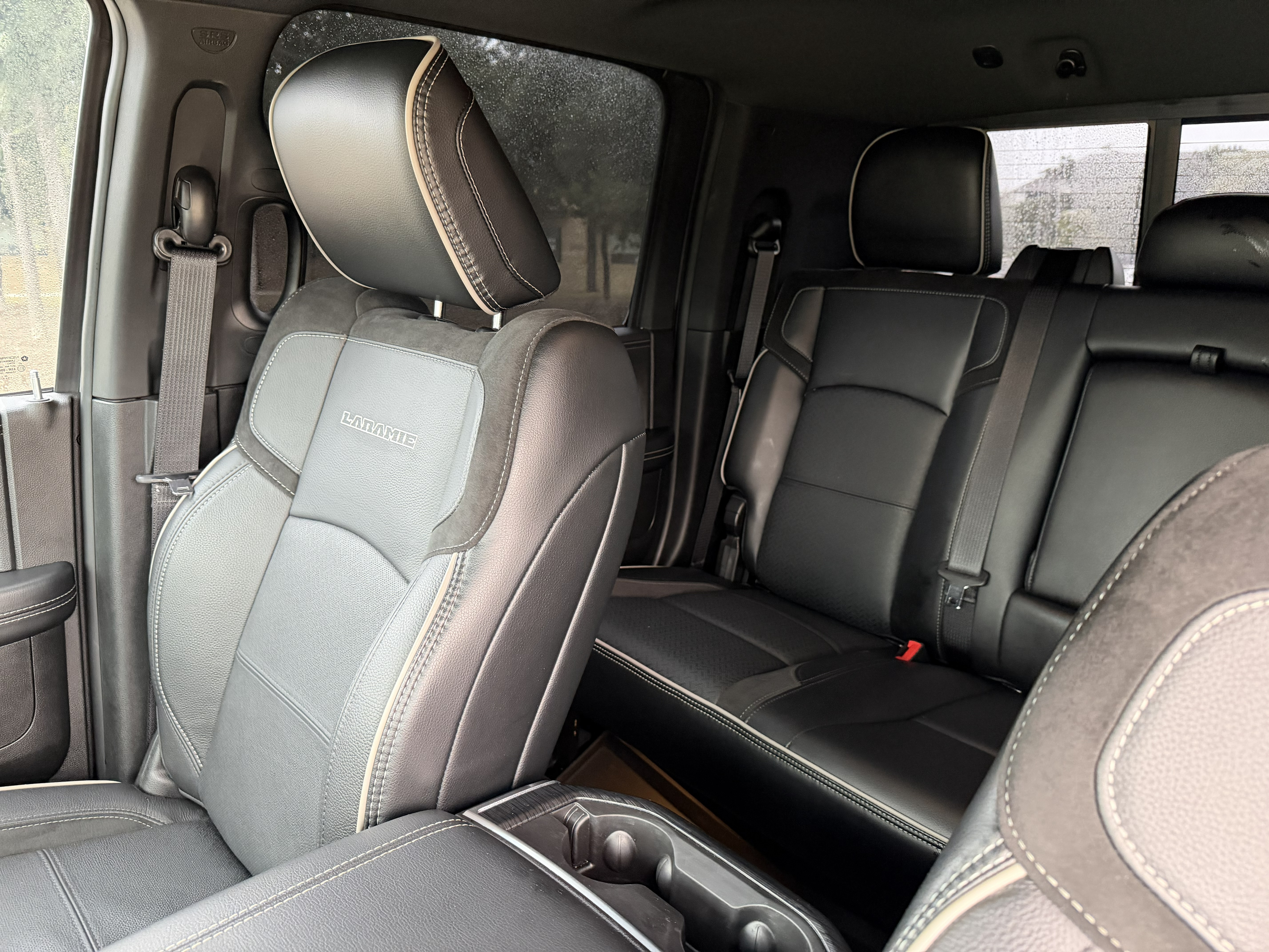 Used 2024 RAM 3500 Laramie w/ Night Edition AWD/4WD image 11