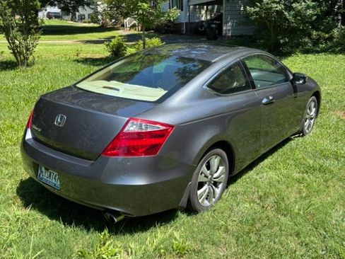 Used 2009 Honda Accord EX image 6