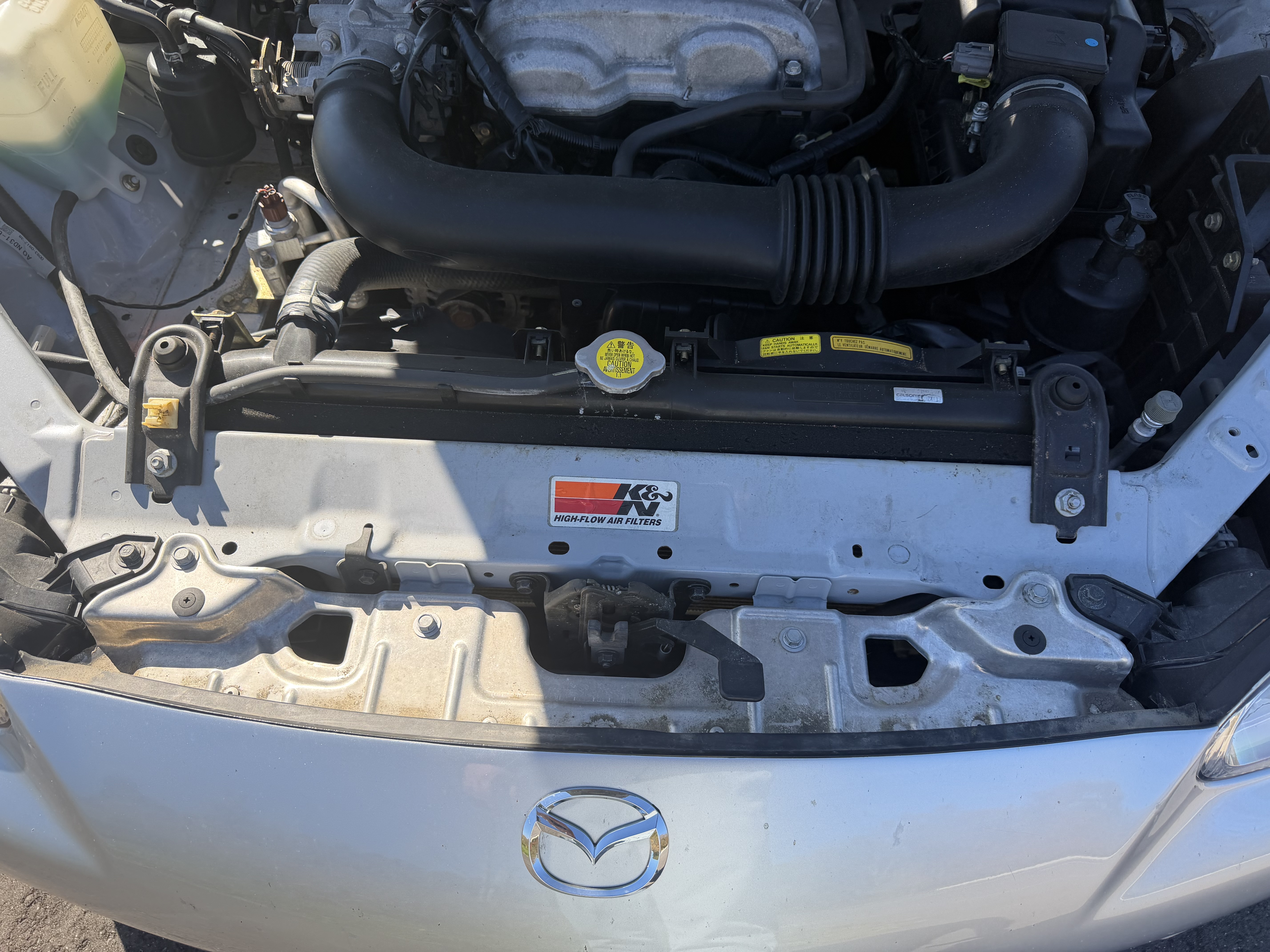 Used 2003 MAZDA MX-5 Miata RWD image 16