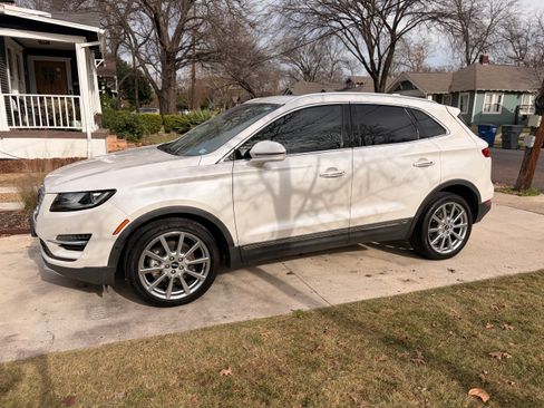 Used 2019 Lincoln MKC Reserve w/ MKC Technology Package image 19