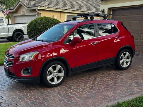 Used 2015 Chevrolet Trax LTZ FWD image 1