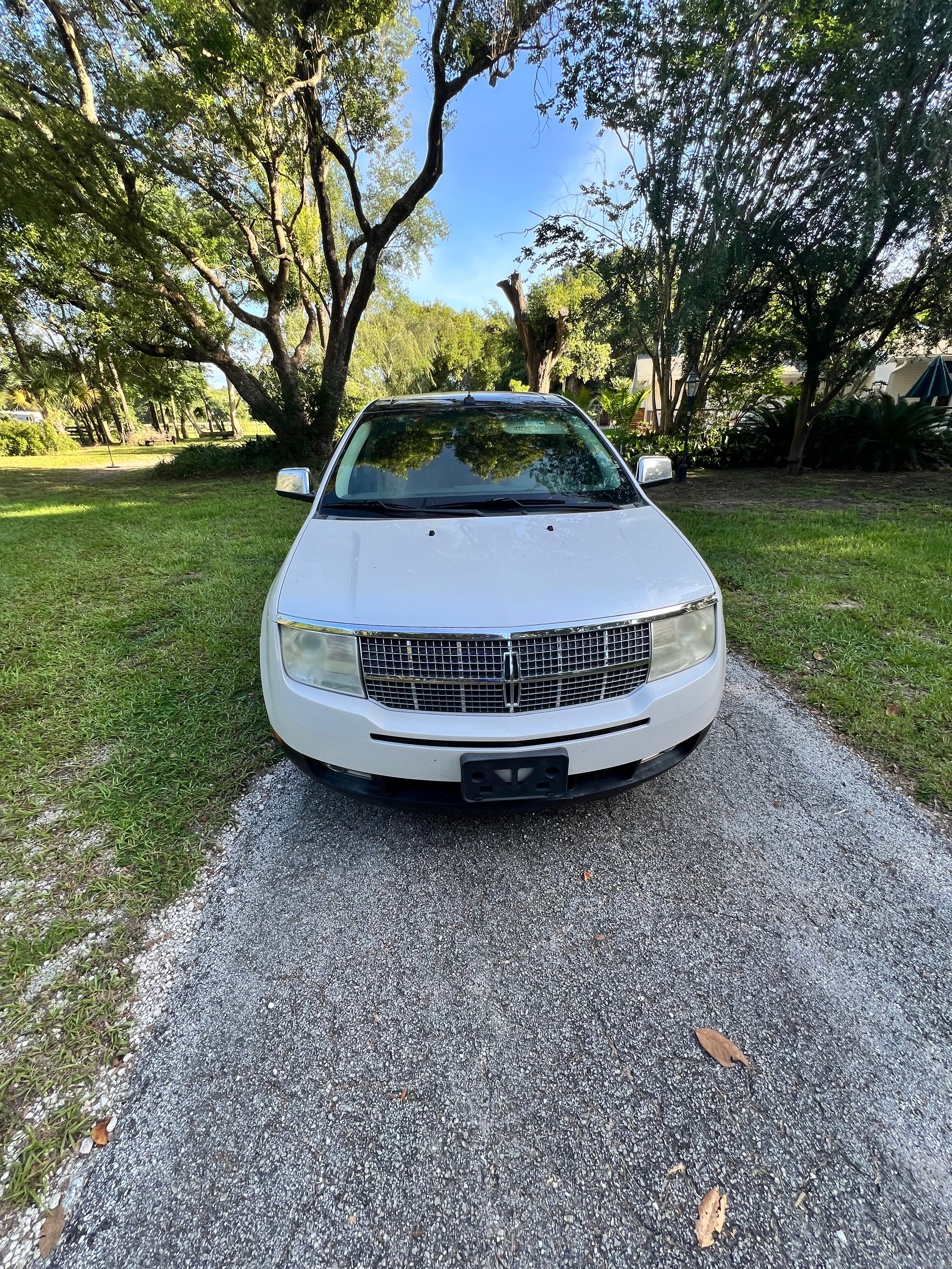 Used 2010 Lincoln MKX 2WD image 6
