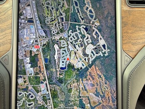 Used 2021 Tesla Model S Long Range Plus image 27