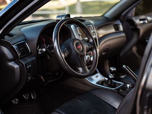 Used 2011 Subaru Impreza WRX STI Limited image 8