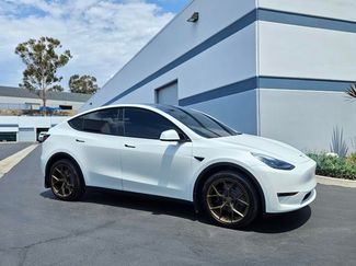 Used 2023 Tesla Model Y Long Range AWD/4WD video 1
