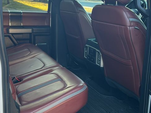 Used 2019 Ford F450 Platinum w/ Platinum Ultimate Package image 21